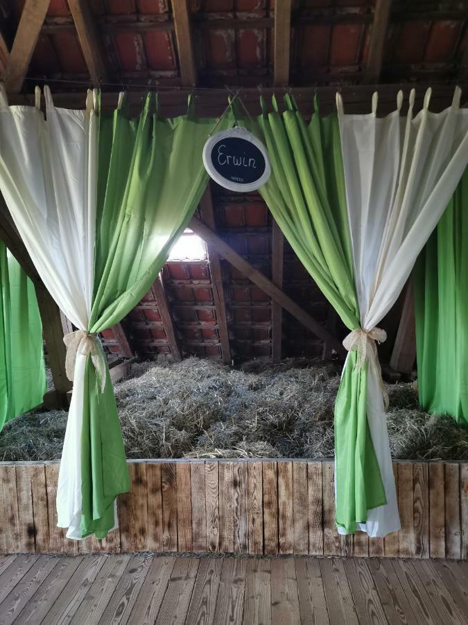 Heuhotel Beim GnadenhofMurrhardt エクステリア 写真